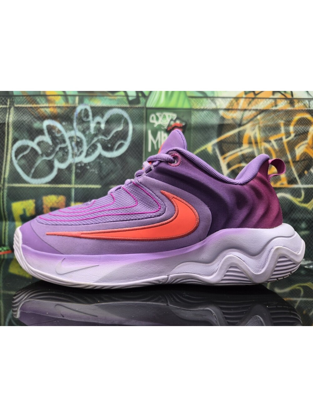 Nike Giannis Immortality 4 Size 5.5Y 7W Raspberry Fuchsia Basketball FZ6734-500